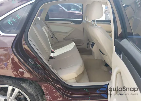 2014 Volkswagen Passat 1.8T Se z USA, uszkodzony, nr VIN 1VWBS7A37EC058114